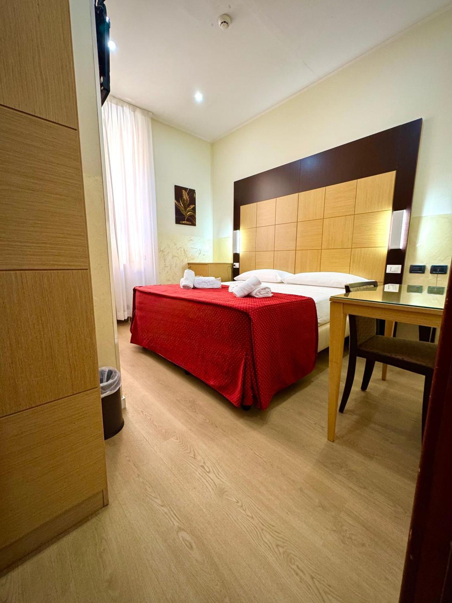 Hotel Fiorella Milano Екстер'єр фото